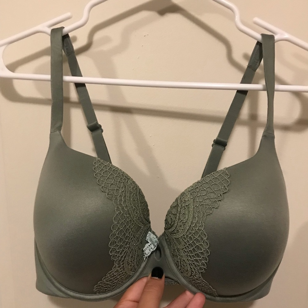 38D Body by Victoria Bra